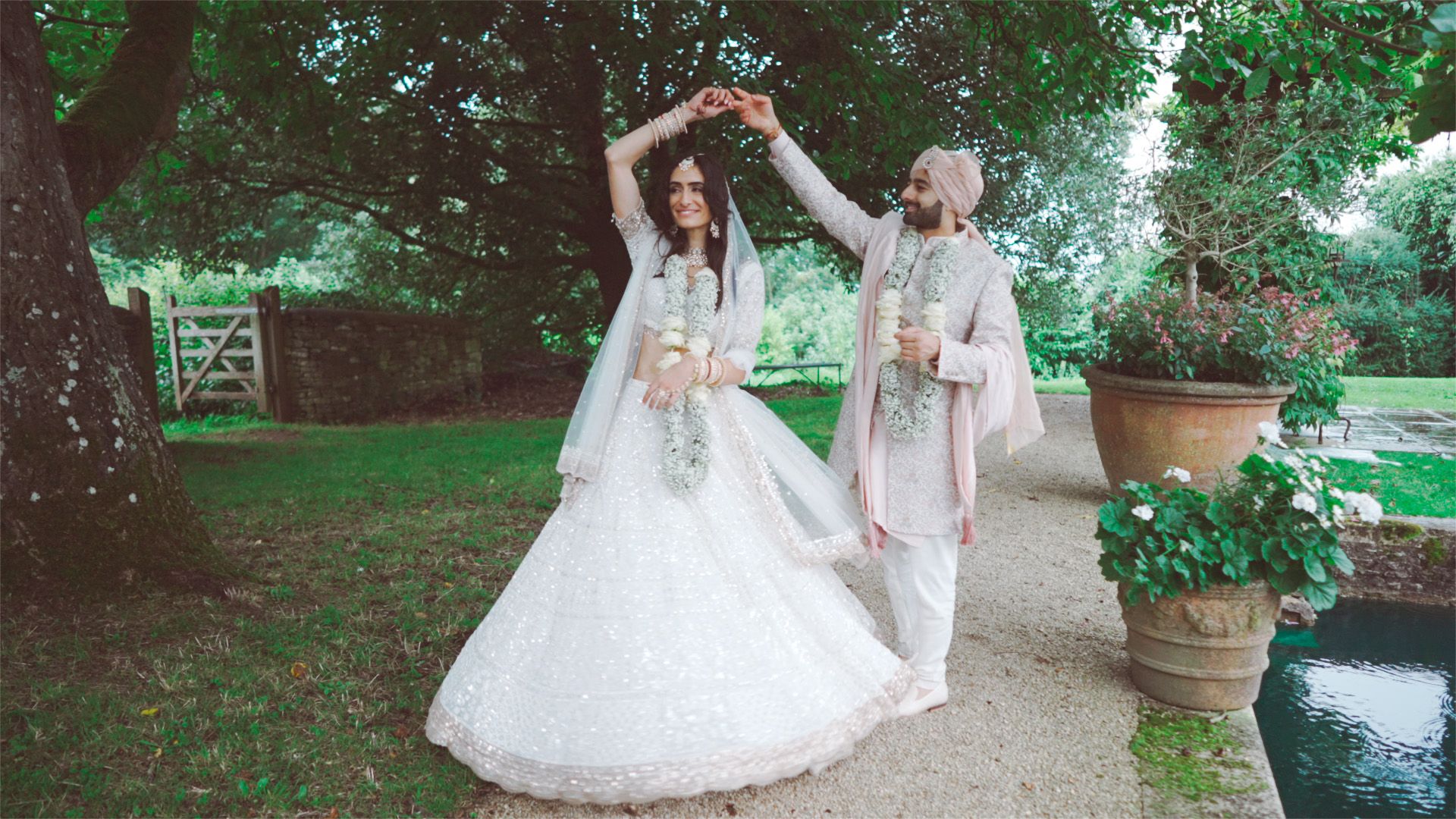 Imogen & Vishal | Euridge Manor