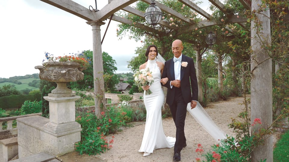 Bride walks to the Aisle at Euridge Manor